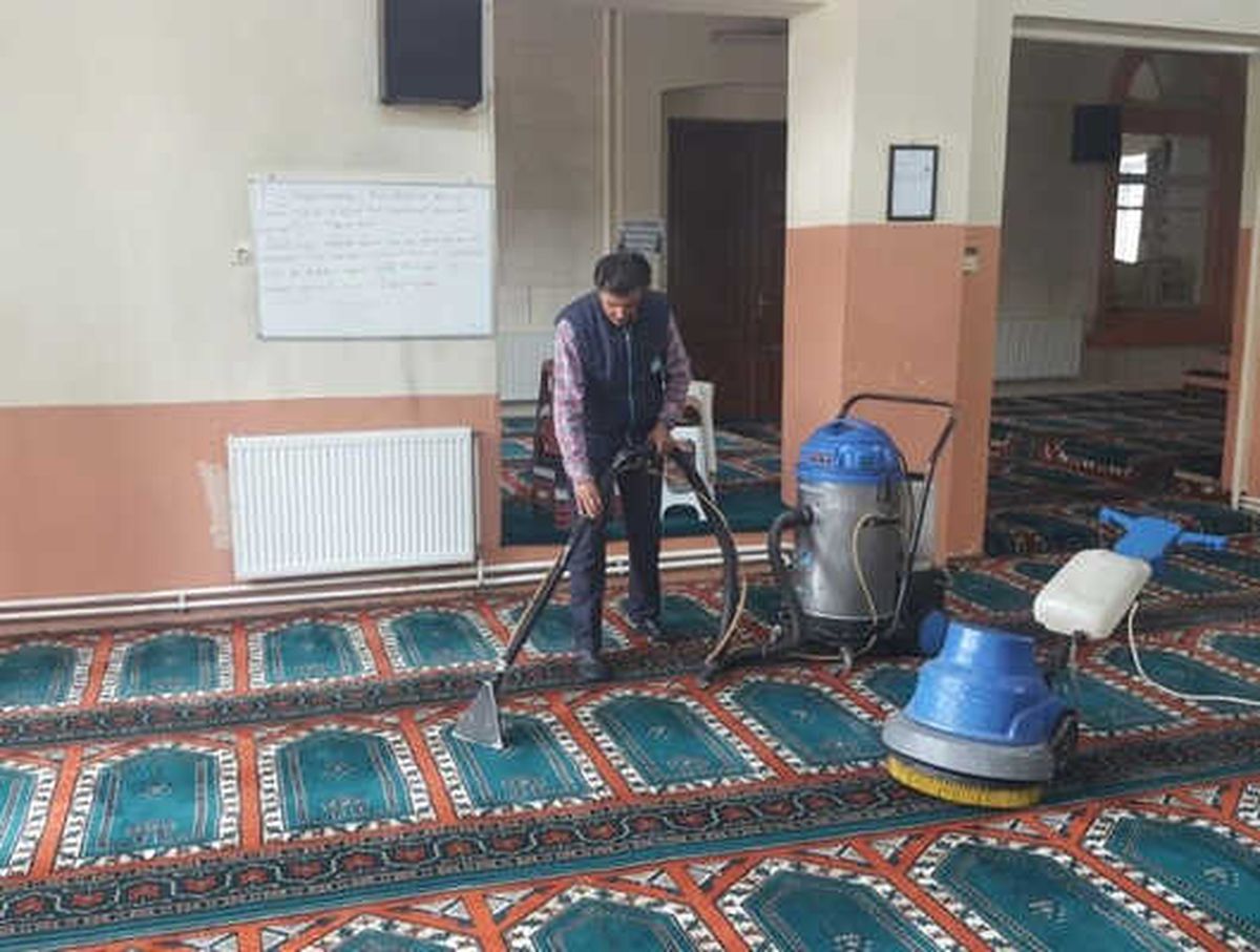 Gördes Camilerinde Ramazan Hazırlığı Başladı