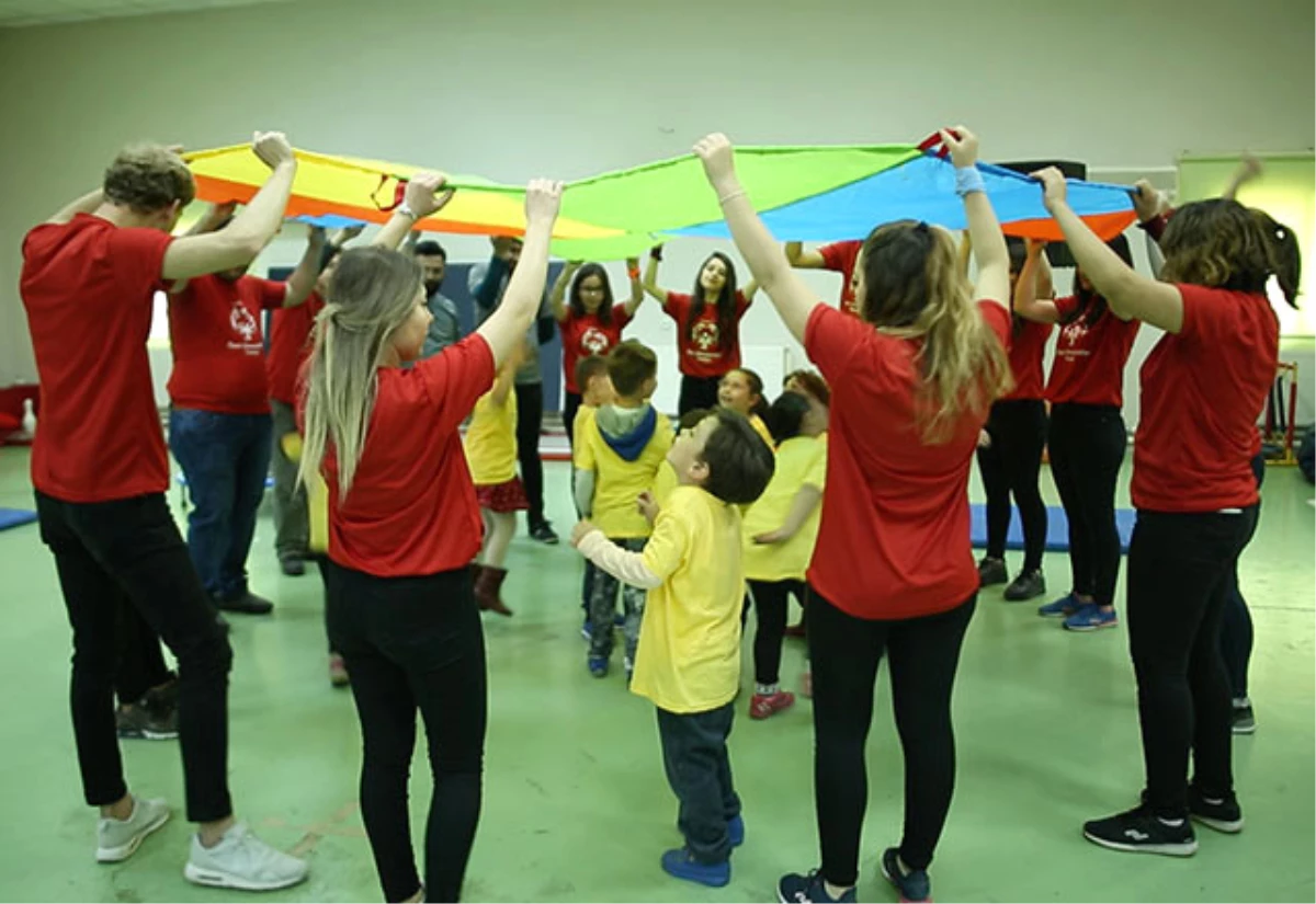Özel Çocukların Gelişimi  "Minik Sporcular" Projesiyle Destekleniyor