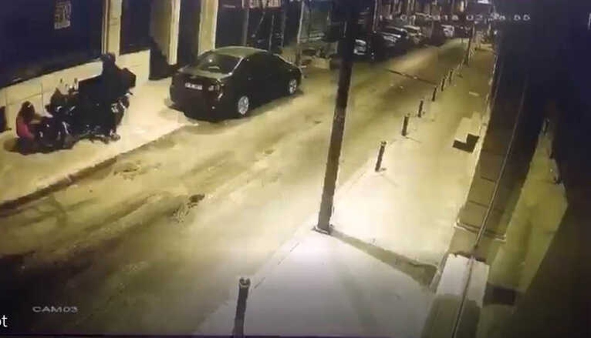 Kasklı Motosiklet Hırsızları Kamerada