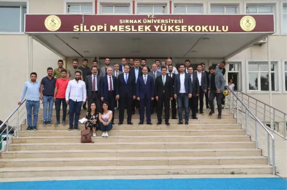 Silopi Myo\'da Lojistik ve Dış Ticaret Semineri