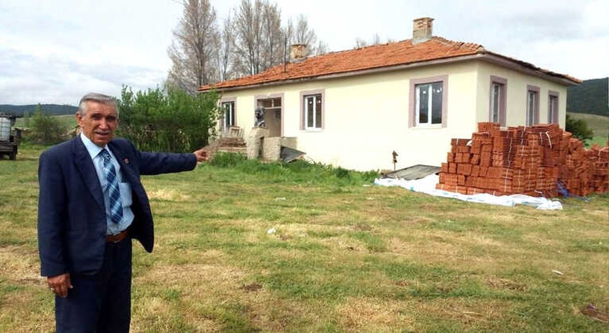 Tarihi Okul Binası Restore Ediliyor