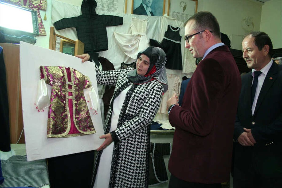 Yeniçağa\'da Yıl Sonu Sergisi