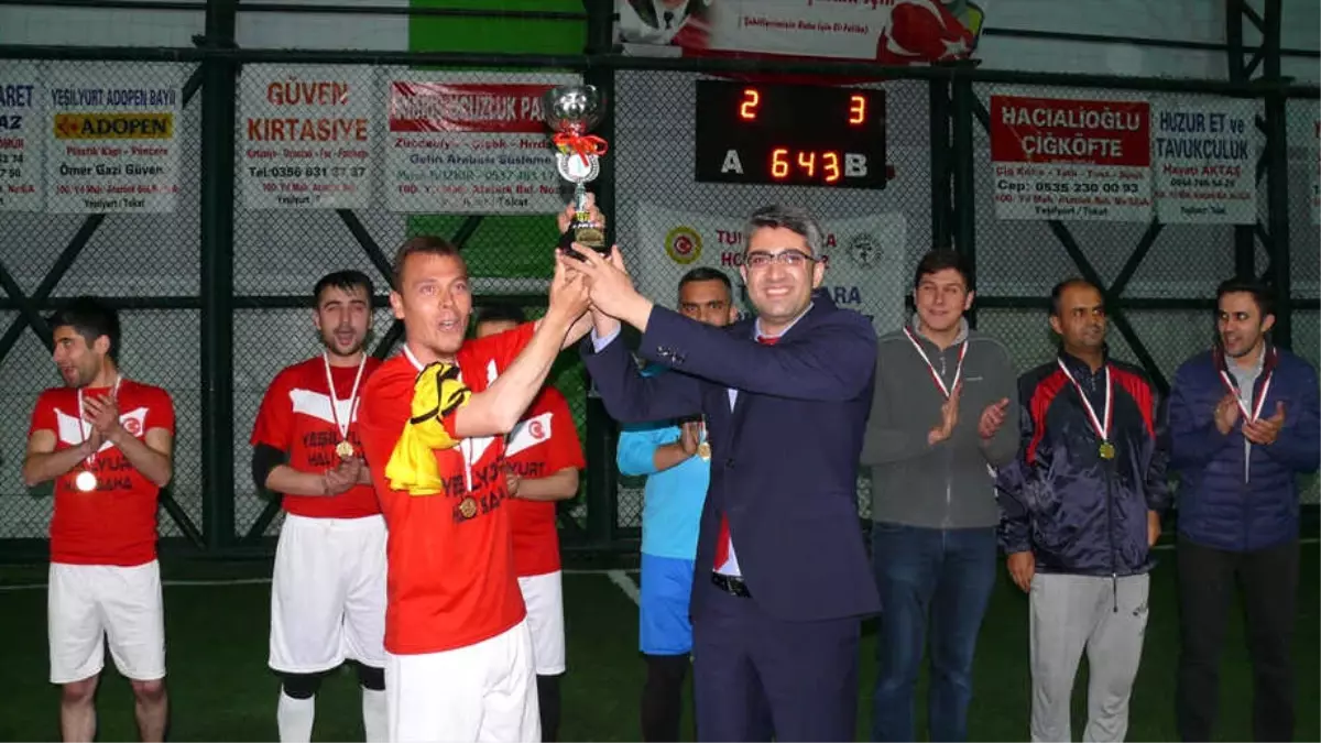 Yeşilyurt Kaymakamlığı Kurumlar Arası Halı Saha Futbol Turnuvası