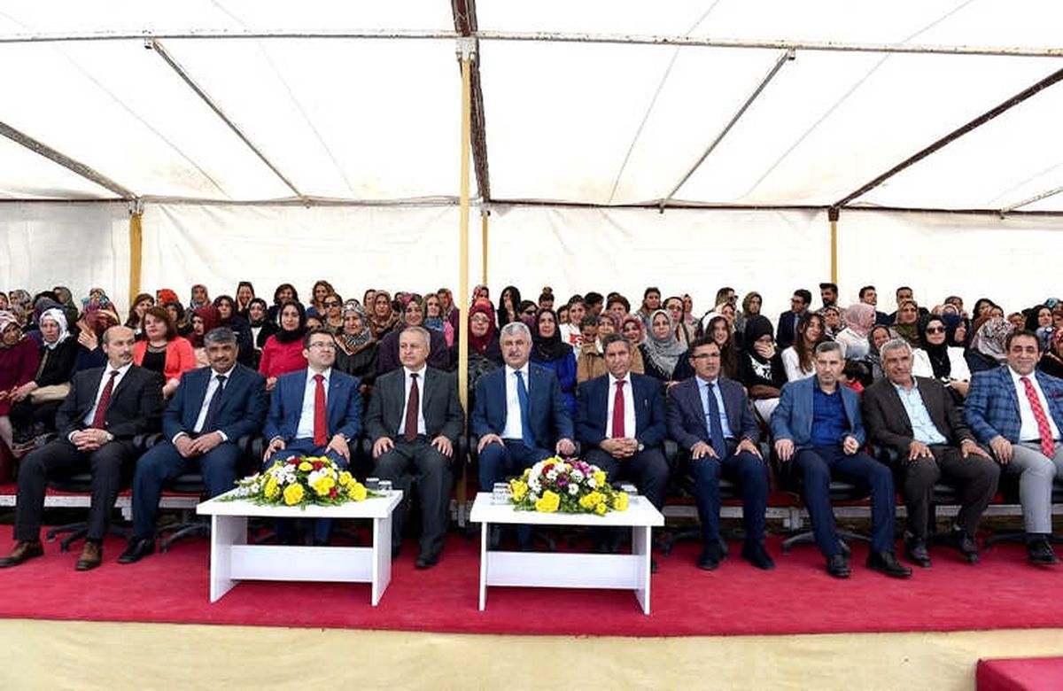 El Emeği Göz Nuru\' Sergisi Açıldı