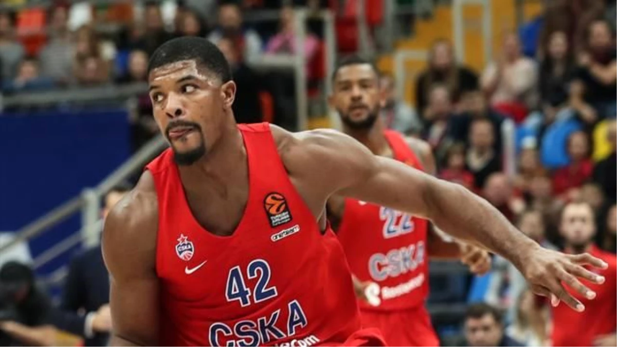 Euroleague\'de Sezonun En Iyi Savunmacısı Kyle Hines