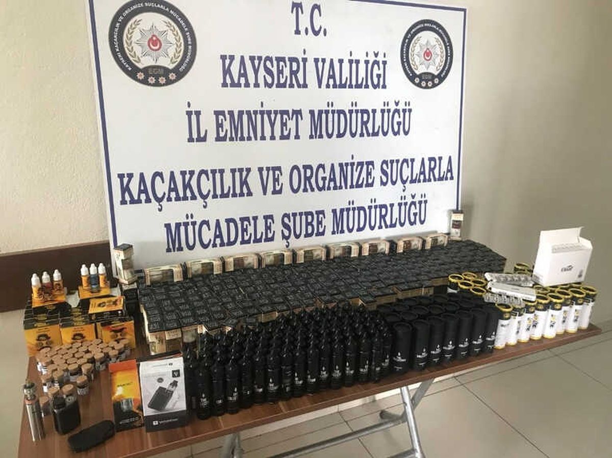 Kaçakçılık Polisinden Elektronik Sigara Operasyonu