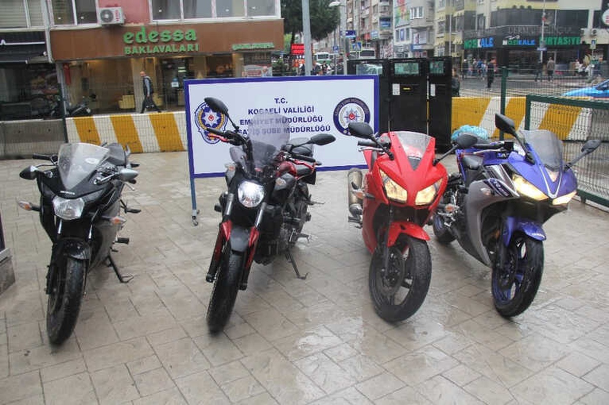 Kocaeli Polisinden \'Moto Kros\' Operasyonu