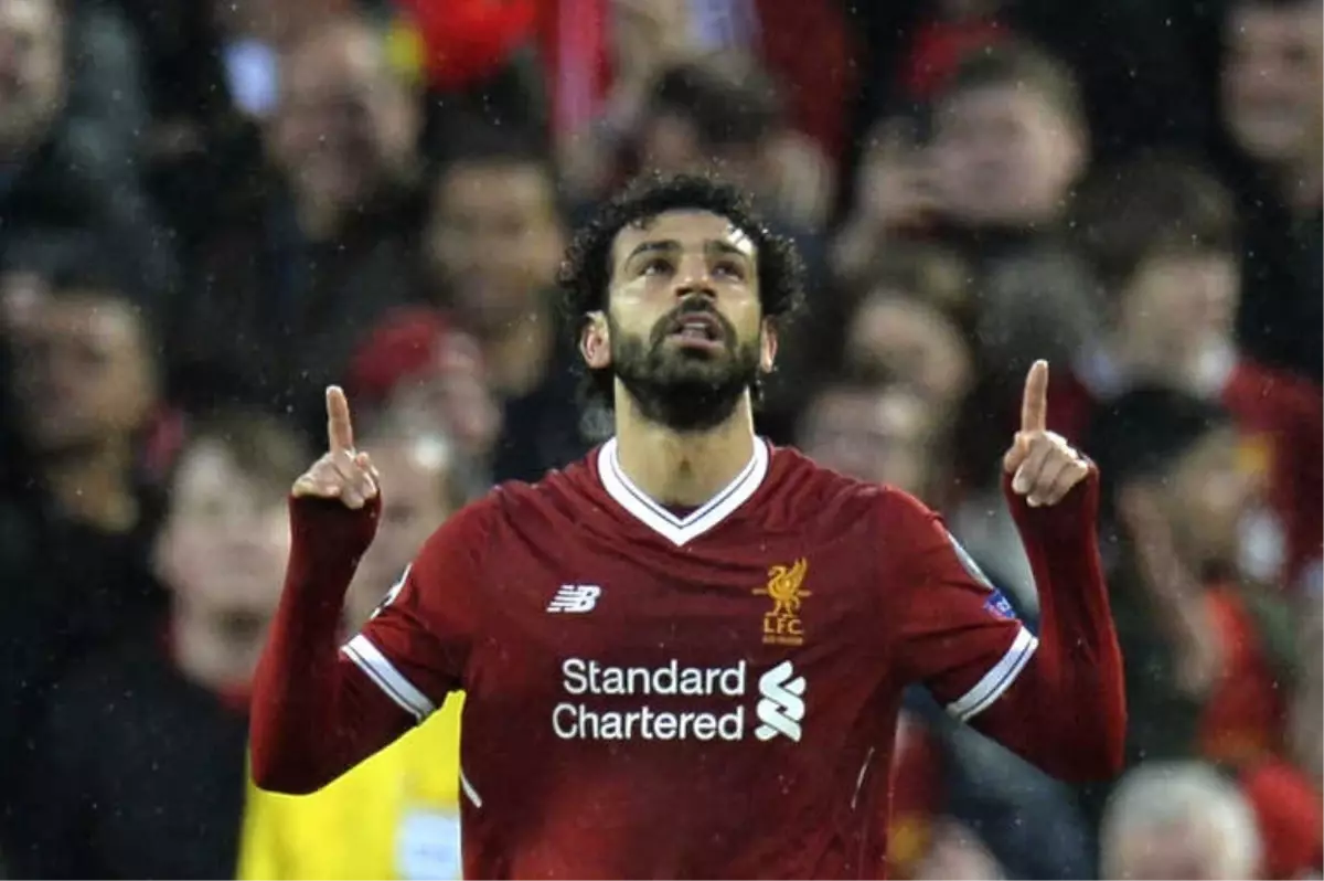 Salah, Liverpool\'da Kalıyor