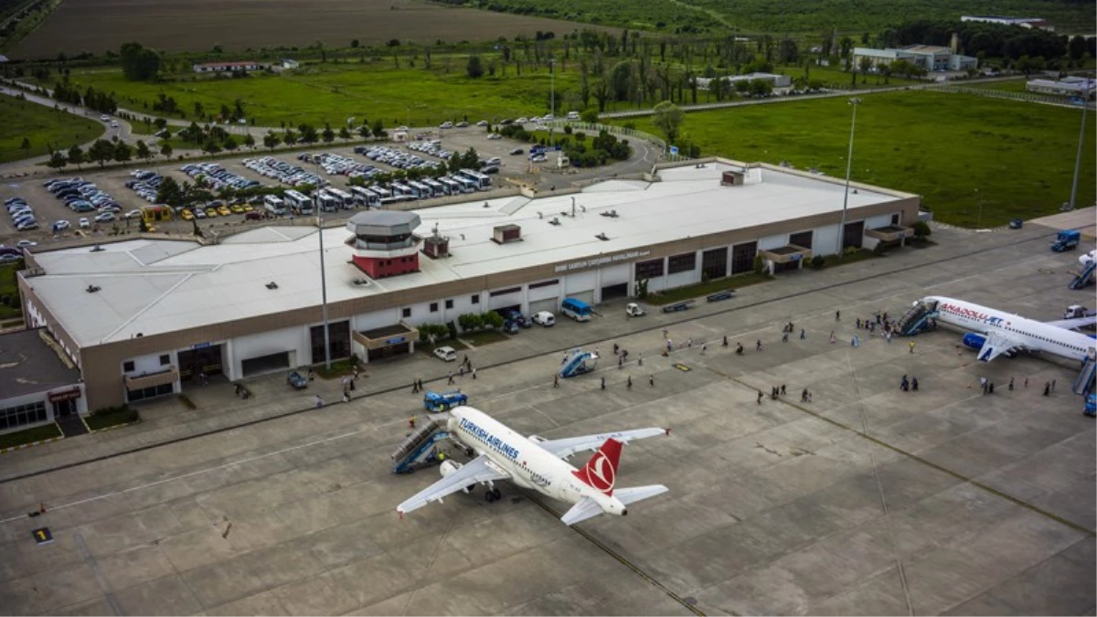 Samsun\'da Hava Yolcu Trafiği Yüzde 20 Artış Gösterdi