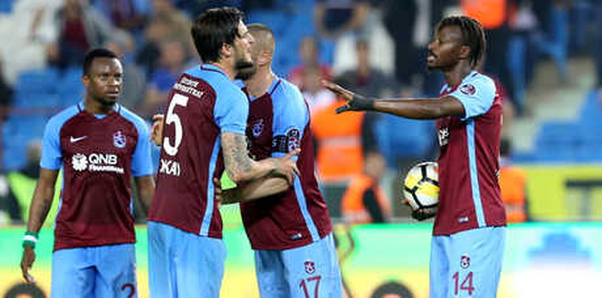 Trabzonspor Üst Üste 3. Kez Avrupa\'yı Kaçırdı