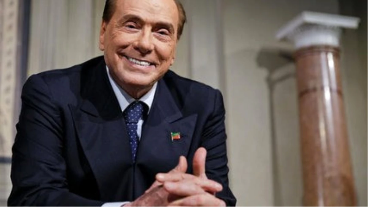 Berlusconi\'nin Seçilme Yasağı Kalktı