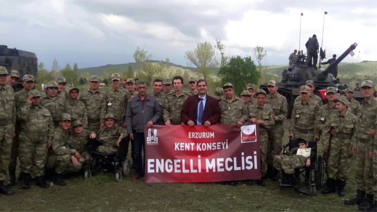 Kent Konseyi Engelliler Meclisi Askerde