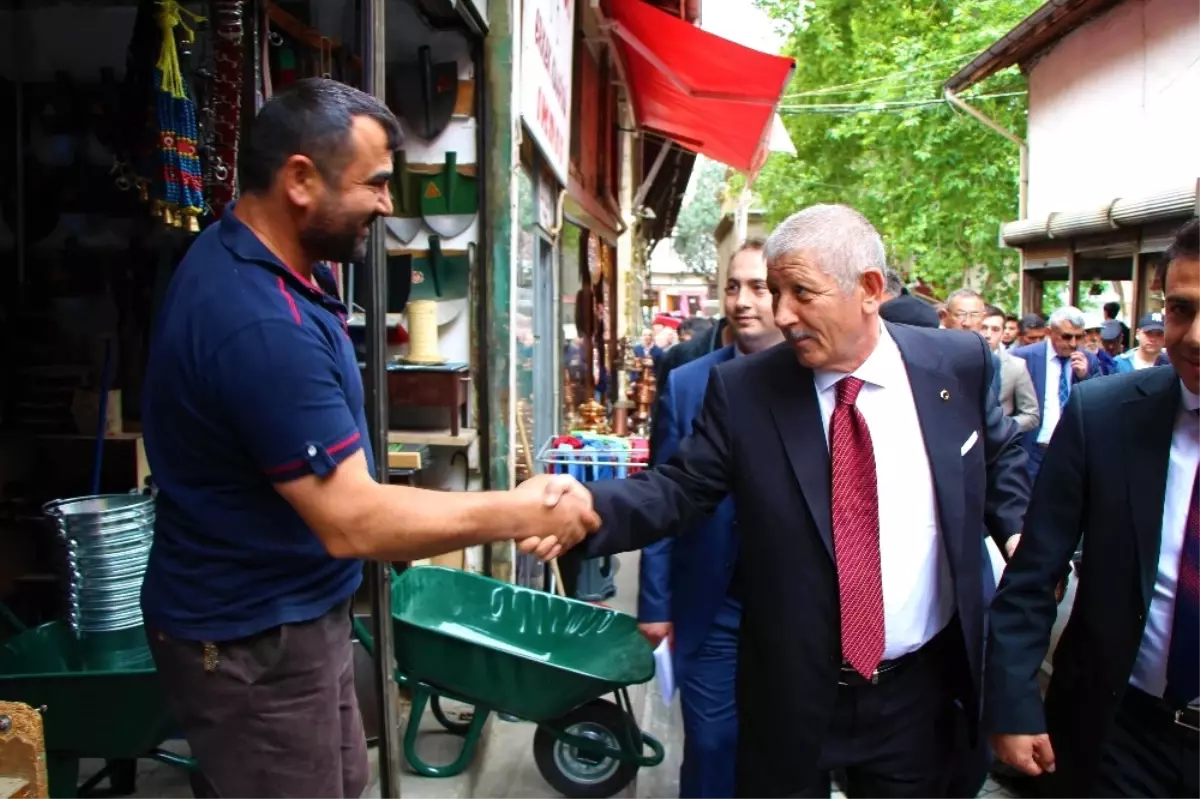 MHP\'li Mehmet Sarı: "Her Kapıyı Çalıp Destek İsteyeceğiz"