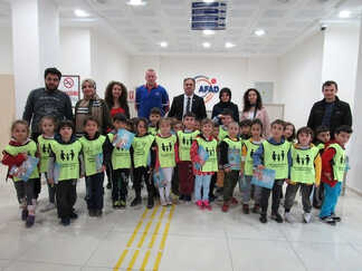 Minikler\'den İl Afet ve Acil Durum Müdürlüğü\'ne Ziyaret
