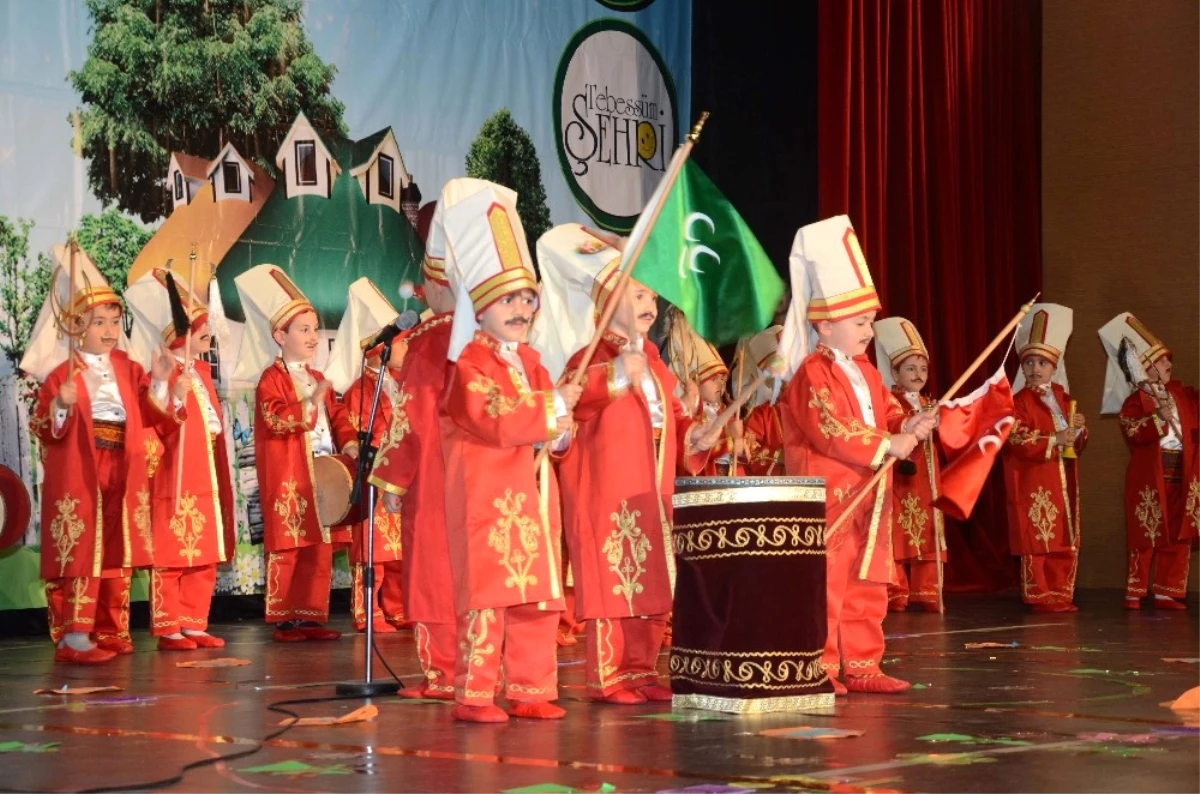 Nezaket Elçileri Yetenekleriyle Göz Doldurdu