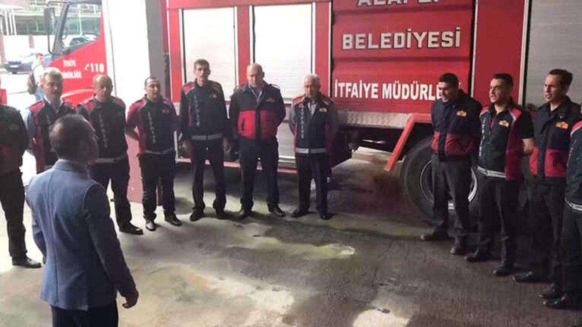 Alaplı İtfaiyesi\'nden Anlamlı Anneler Günü Kutlaması