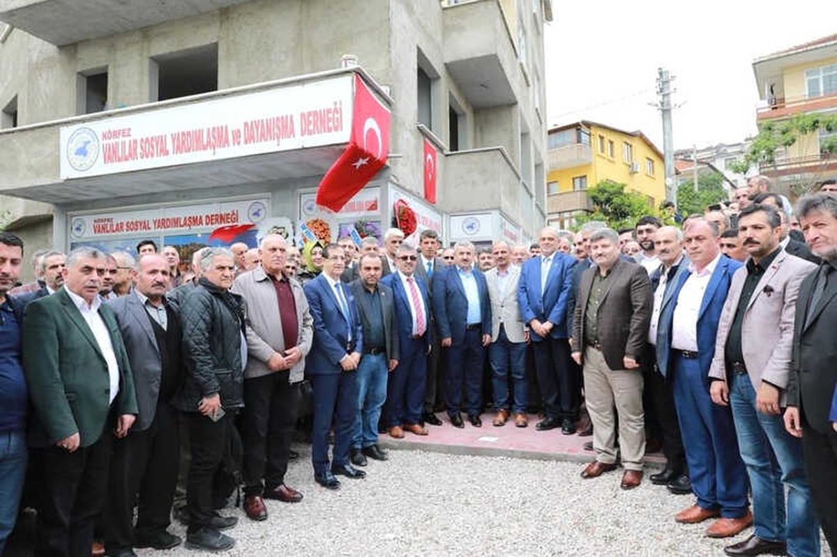 Başkan Baran: "Hemşehri Dernekleri, Kültürümüzün Yaşatılması İçin Önemli"