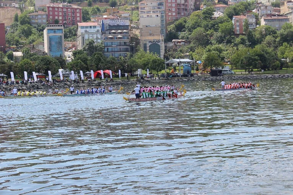 Deniz Sporu Tutkunları Dragon Boat Festivali\'nde Buluştu