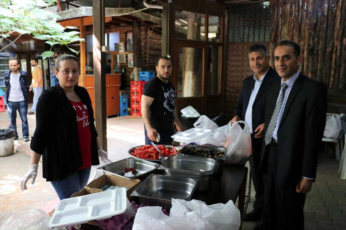 Hatay\'da Engelliler Kahvaltıda Bir Araya Geldi