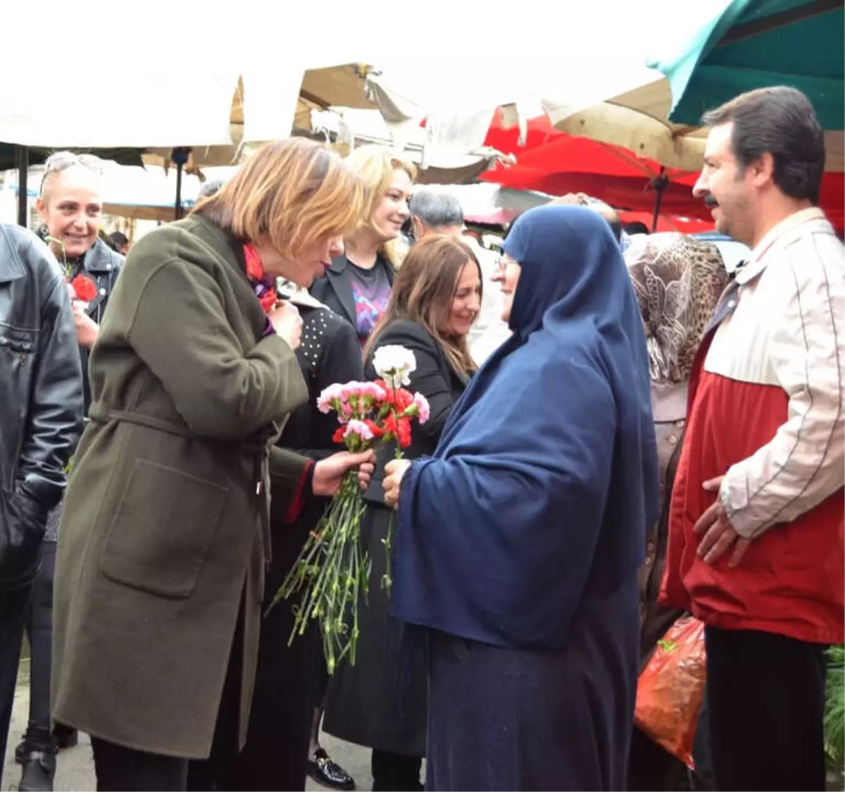 İyi Parti Anneleri Unutmadı