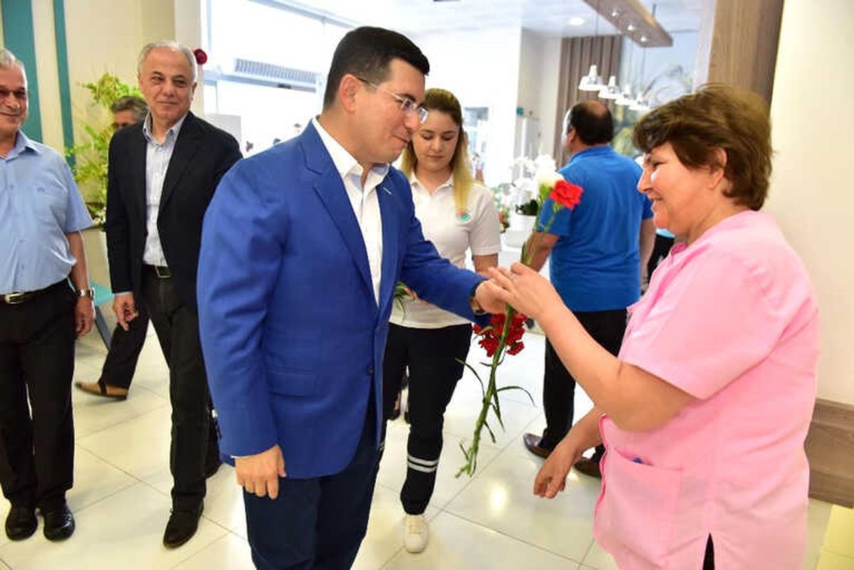 Kepez Belediyesi\'nden Anneler Günü\'nde Şehit Annelerine Ücretsiz Ağız ve Diş Sağlığı Hizmeti