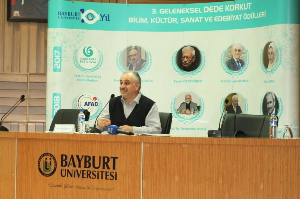 Prof. Dr. Fazlıoğlu, \'İslam Felsefesi\' Üzerine Düşüncelerini Paylaştı
