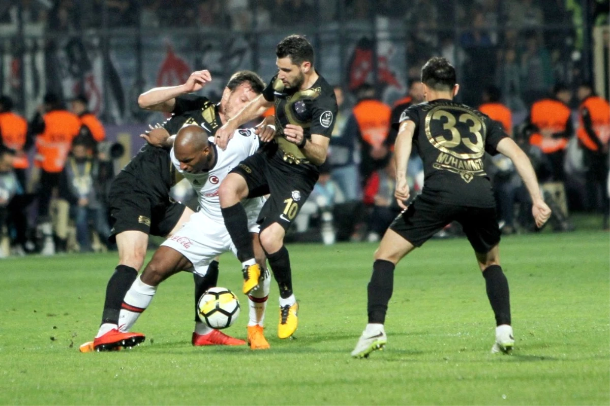 Spor Toto Süper Lig: Osmanlıspor: 2 - Beşiktaş: 3 (Maç Sonucu)