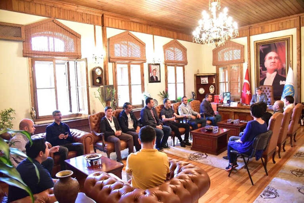 Başkan Can, Çalışanlarla Bir Araya Geldi