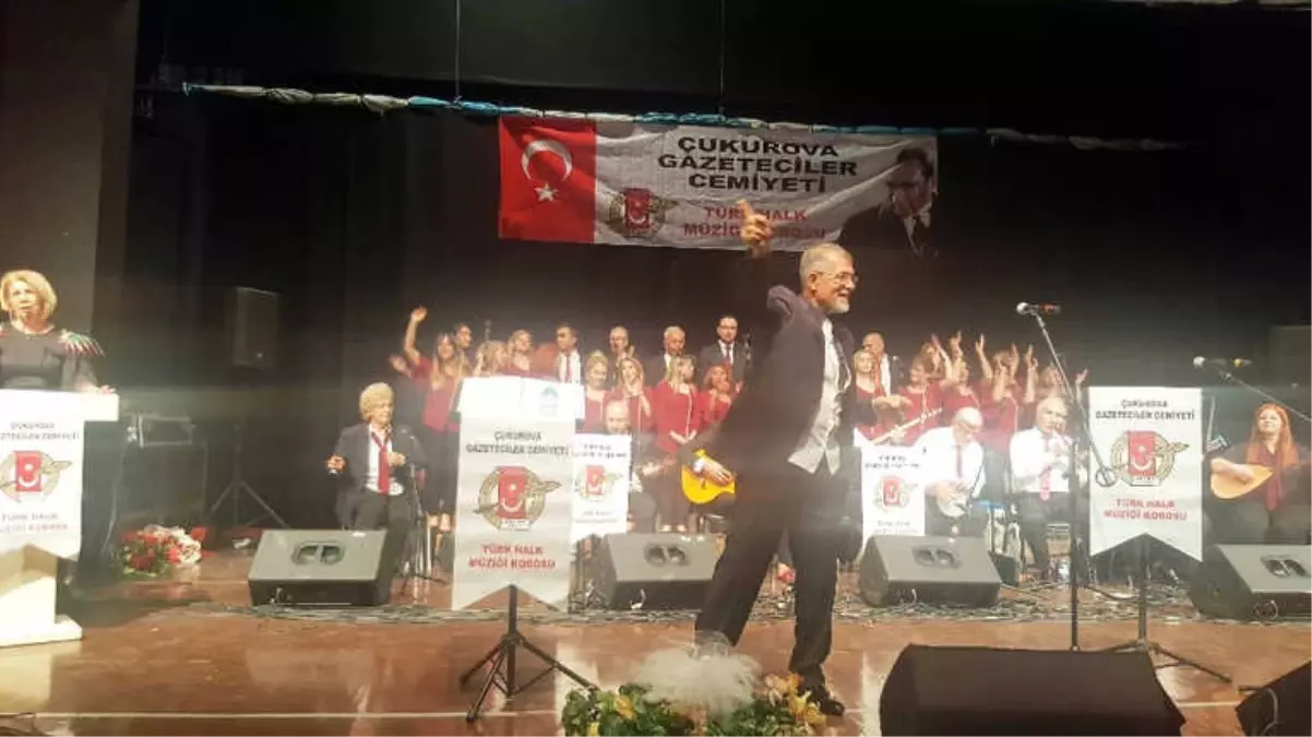 Çgc Korosu Türkülerle Coşturdu