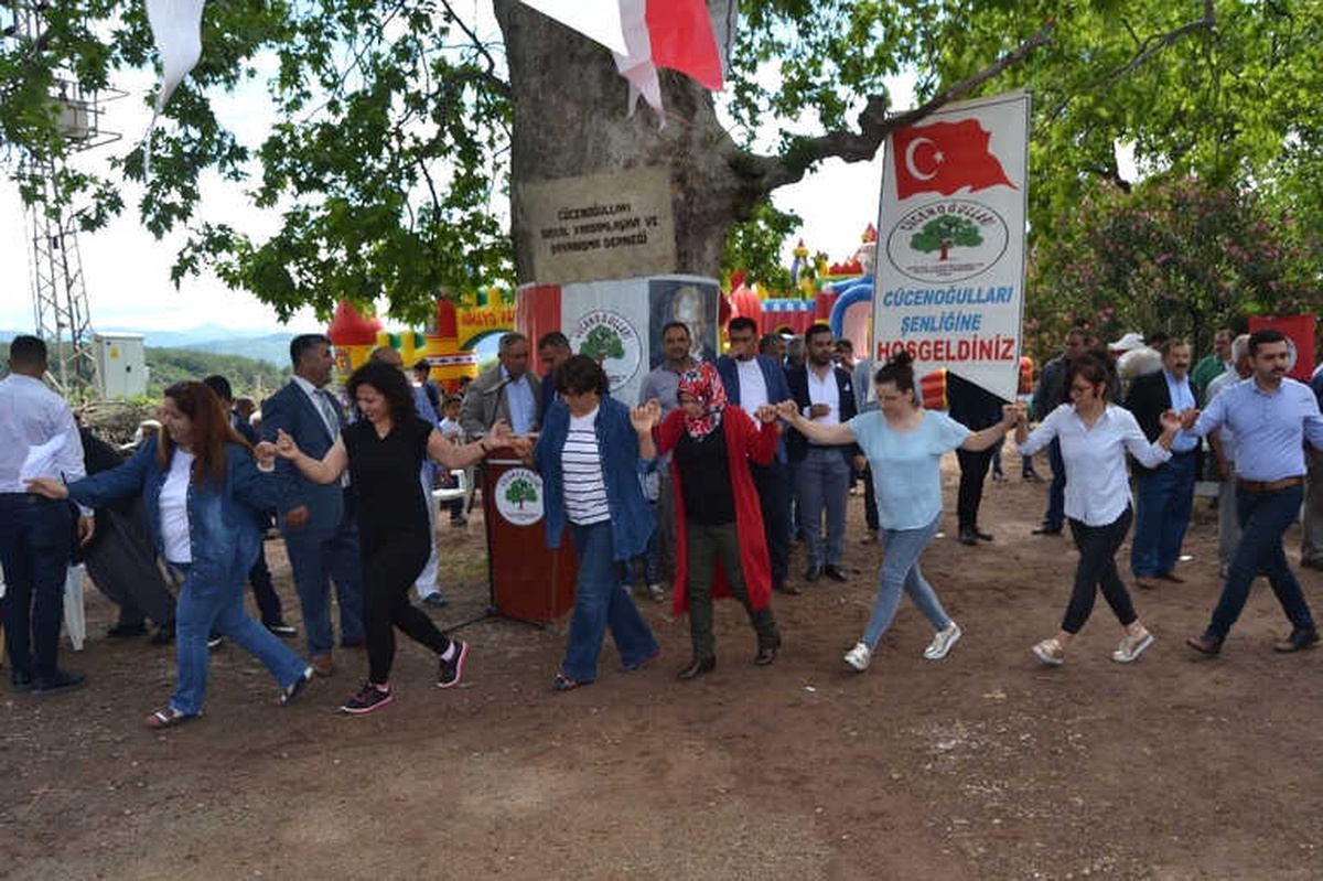 Cücenoğulları Sülalesi\'nin Geleneksel Buluşması