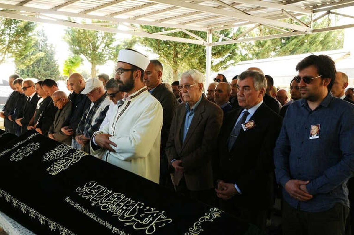 Emekli Büyükelçi Şefik Fenmen İçin Zincirlikuyu Camii\'nde Cenaze Töreni Düzenlendi
