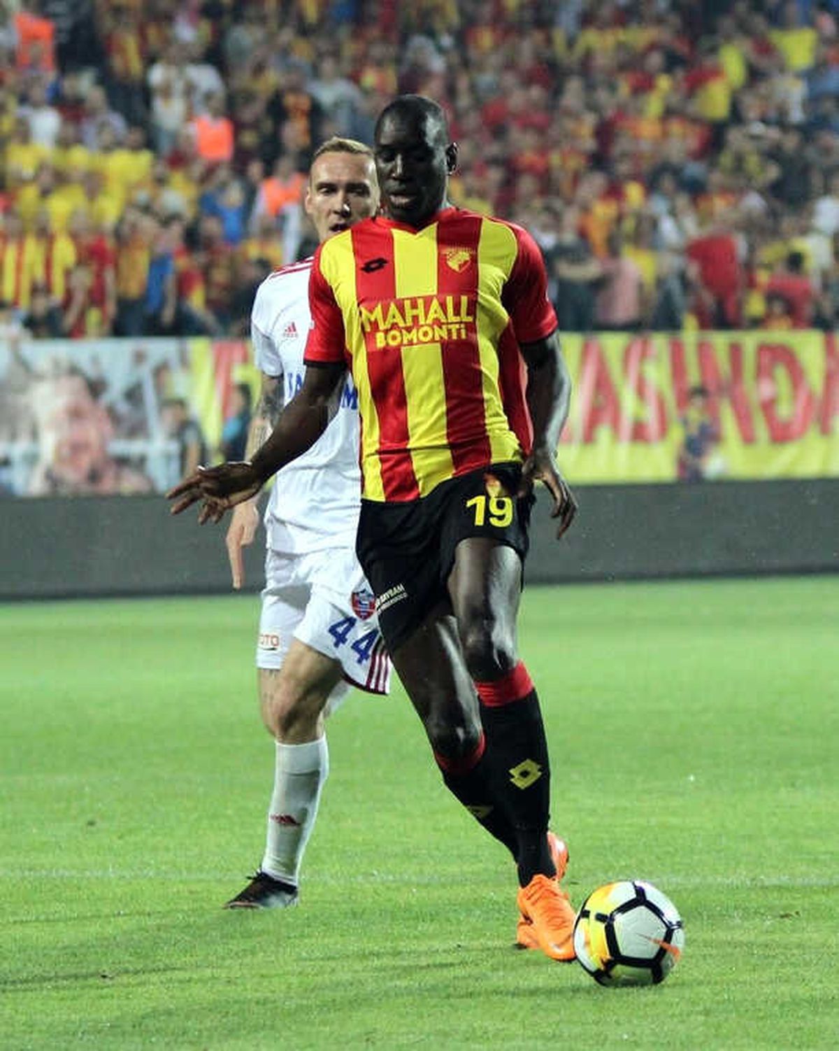 Göztepe\'de Ba Damgası