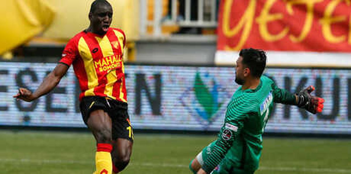 Göztepe Şampiyonu Tayin Edecek! Demba Ba...
