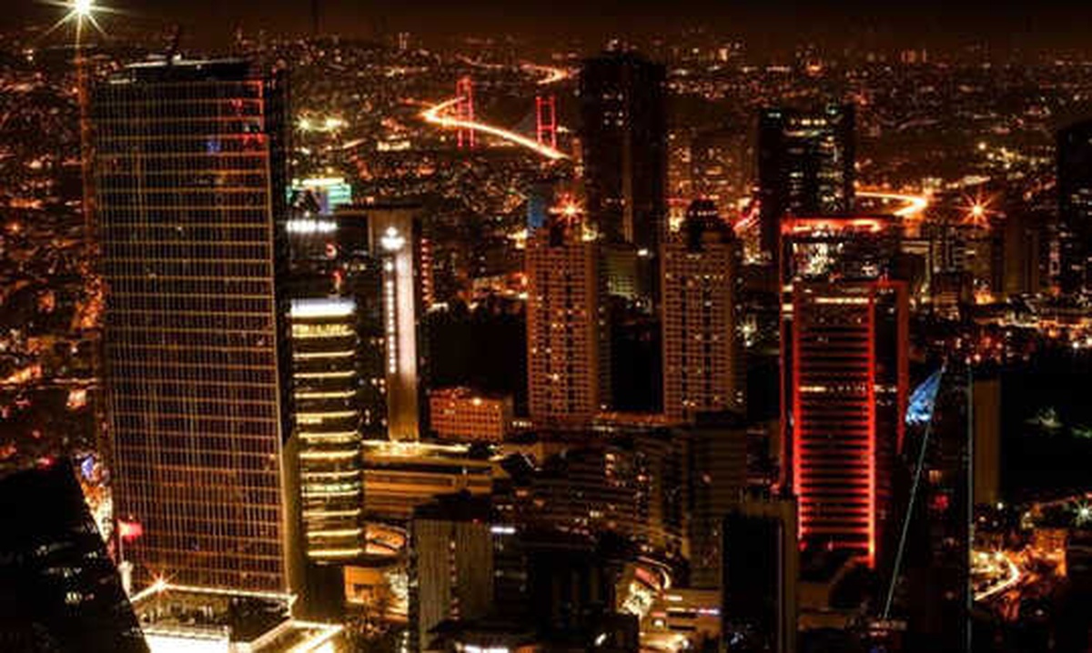İstanbul\'da Oteller Doldu, Oda Fiyatları Yüzde 50 Arttı