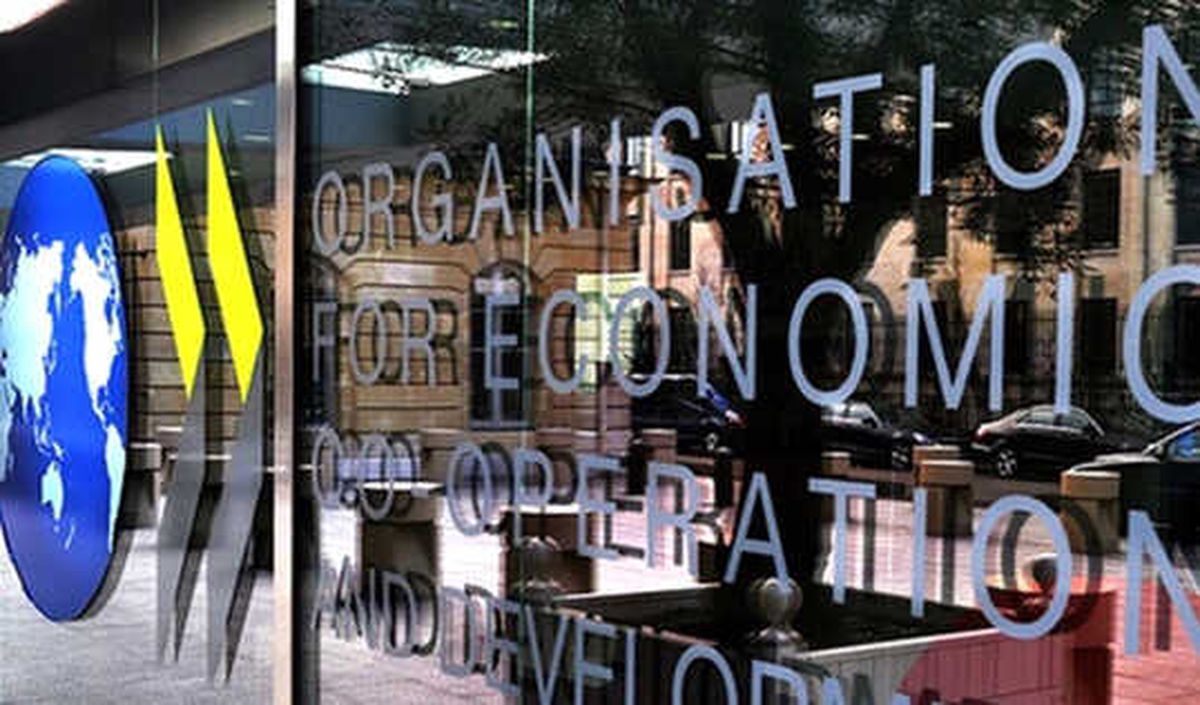 Oecd\'de Öncü Göstergeler Geriledi