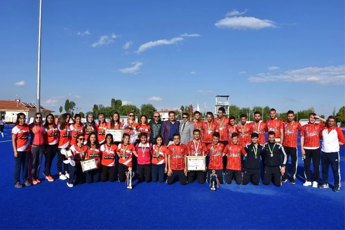Polisgücü Kadın Hokeycileri Türkiye Şampiyonu