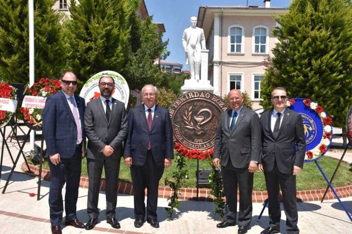 Tekirdağ\'da Eczacılık Günü Kutlandı