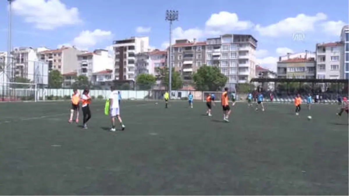 Toplumsal Cinsiyet Eşitliliğine Futbol Maçı ile Dikkat Çektiler - Kırklareli