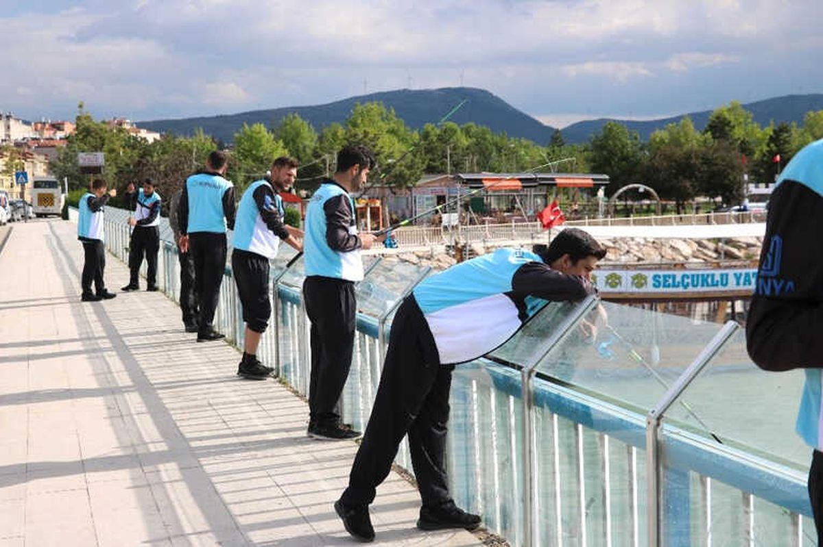 Tutunacak Bir Dalın Var\' Projesiyle Madde Bağımlısı Gençler Zararlı Alışkanlıklardan Kaçınıyor