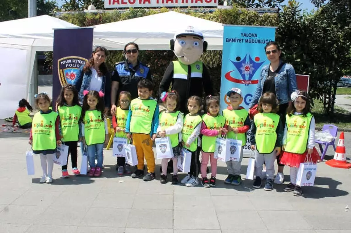 Yalovalı Çocuklar Trafik Kurallarını Eğlenerek Öğrendiler