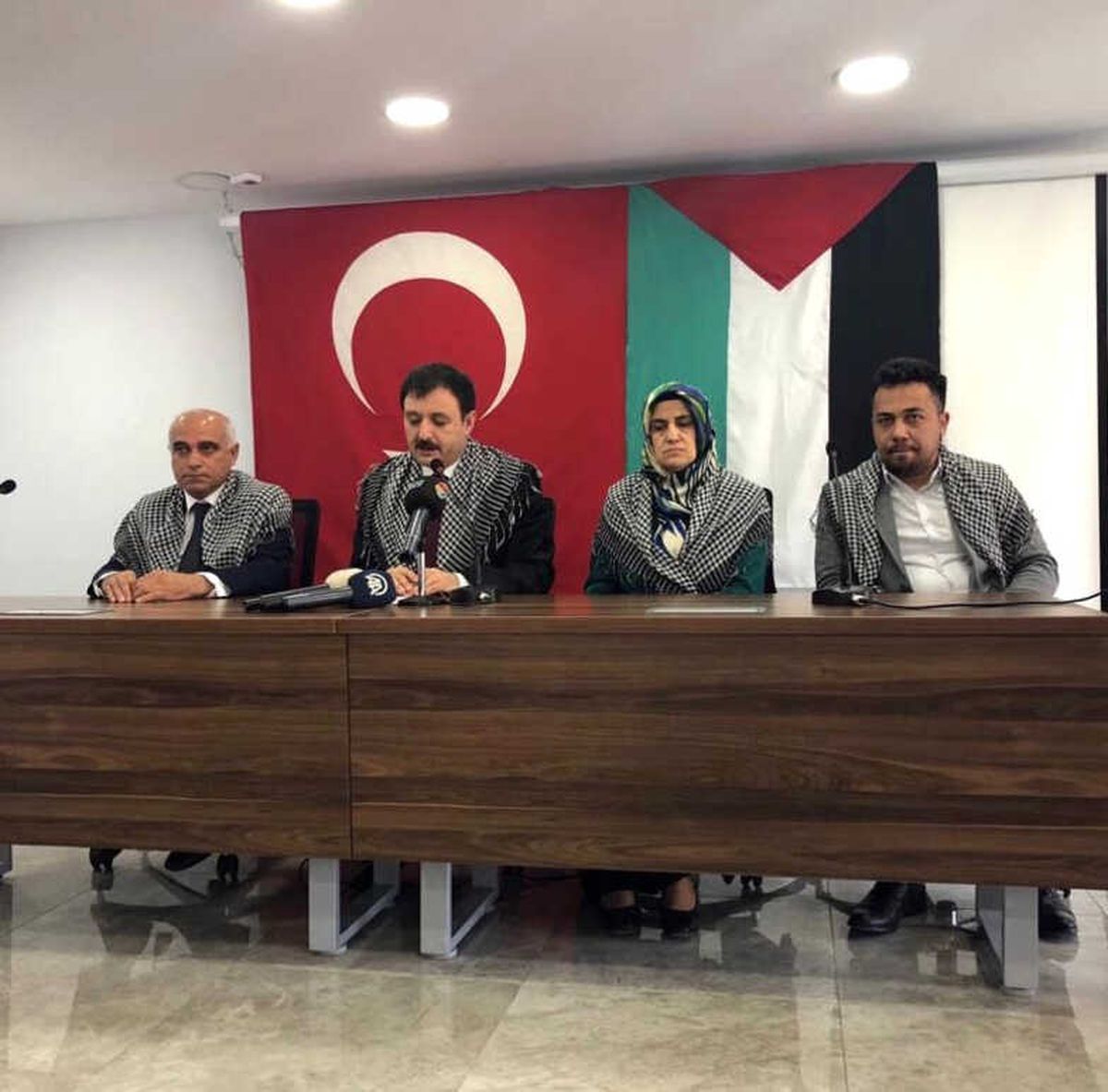AK Parti\'den \'İsrail\'e Ortak Tepki