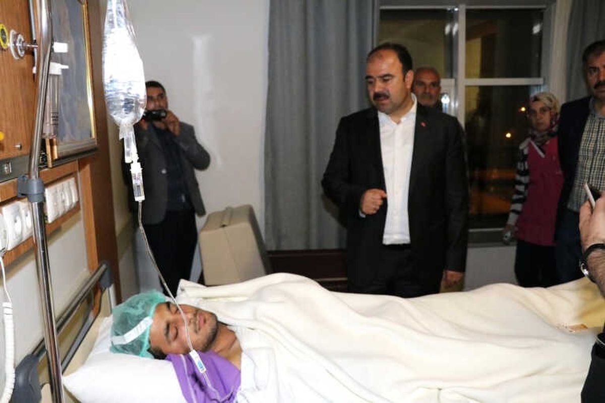 Cami İnşaatında Yaralanan İşçiler Hastanede Ziyaret Edildi