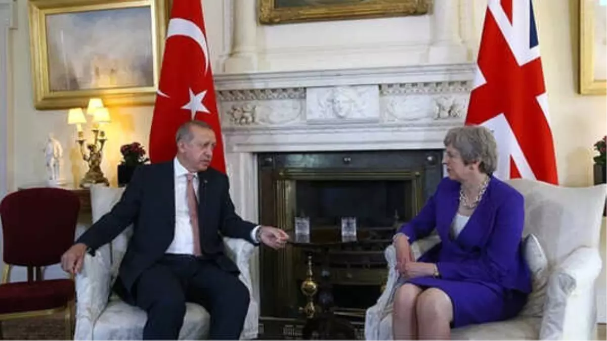 Cumhurbaşkanı Erdoğan, Başbakan Theresa May ile Görüştü