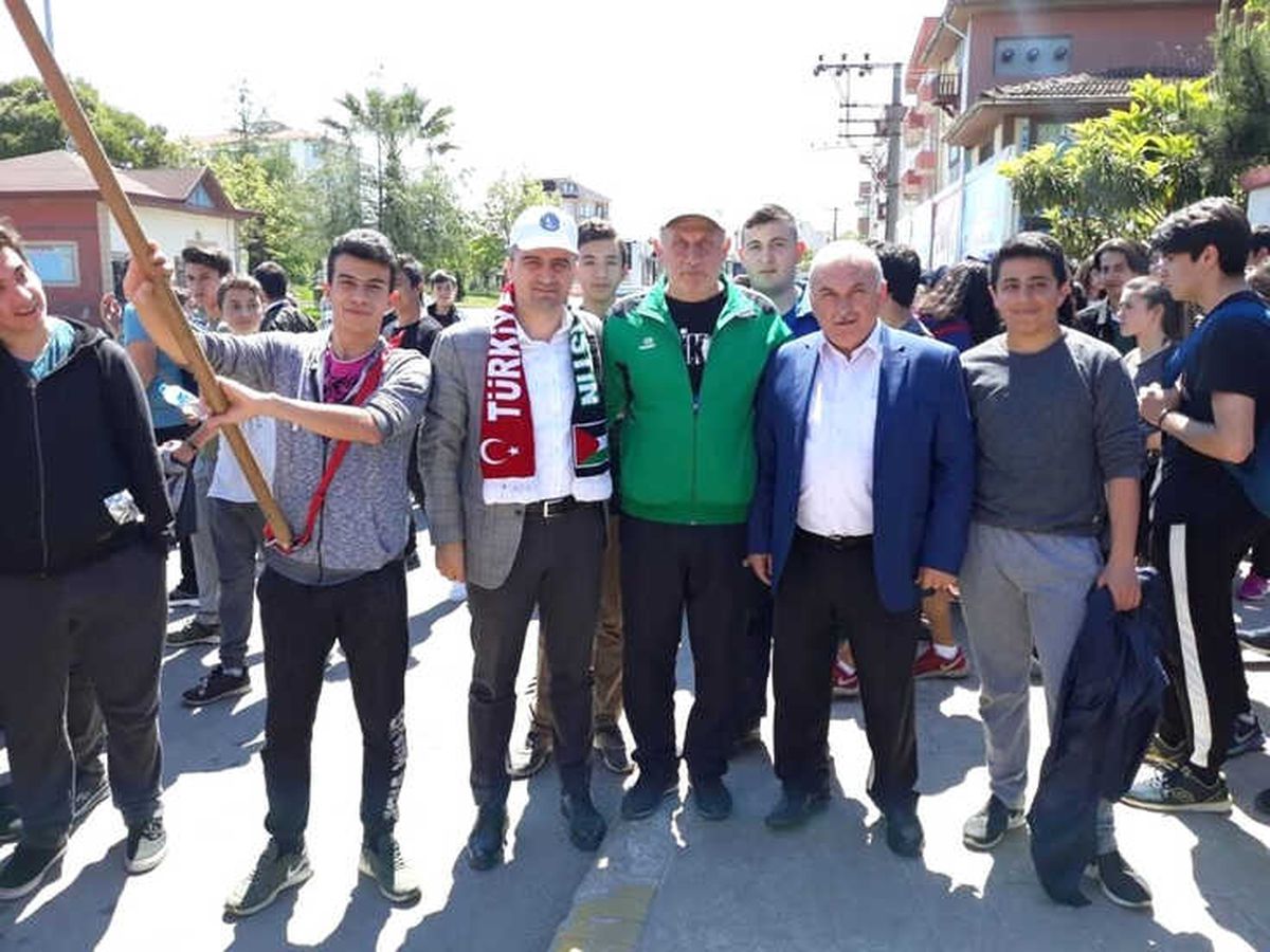Gençlik Yürüyüşü Yapıldı