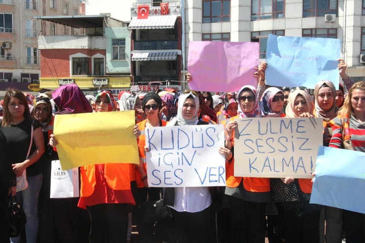 Kilis\'te İsrail Protestoları