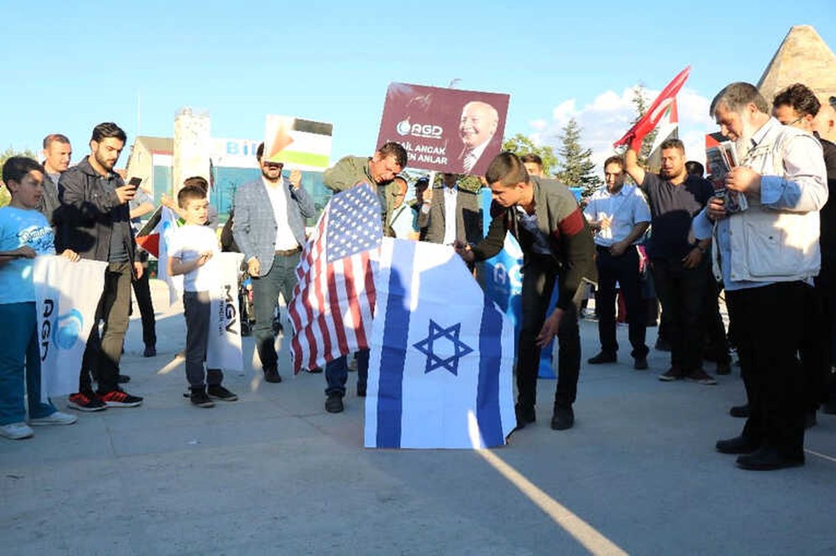 Kırşehir Agd\'den İsrail Protestosu
