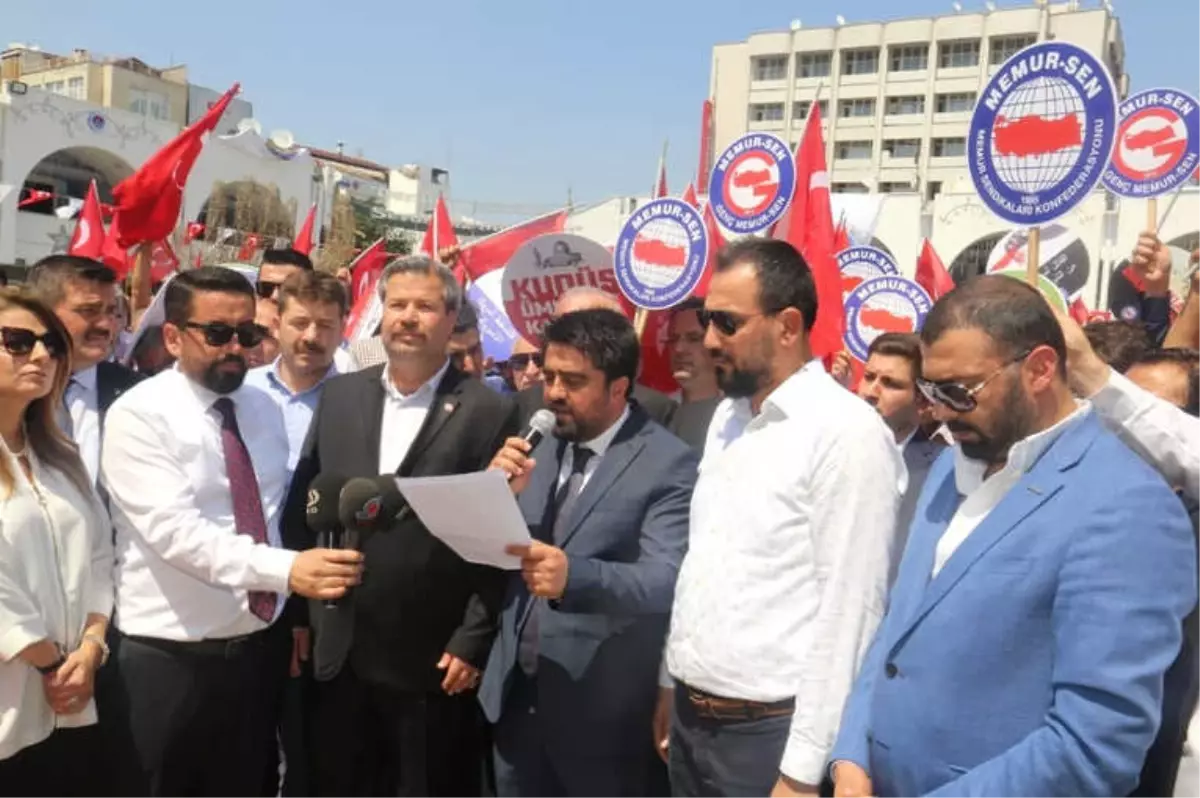 Mersin\'de İsrail Katliamı Protesto Edildi