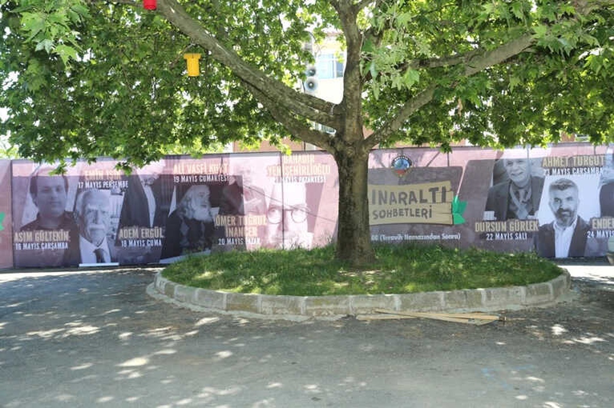 Serdivan\'da Çınaraltı Sohbetleri Vatandaşları Bekliyor