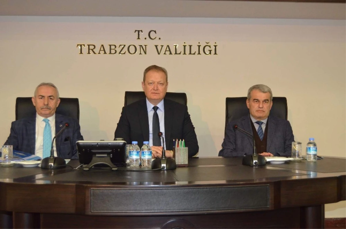 Trabzon\'da Seçim Güvenliği Toplantısı Vali Yücel Yavuz\'un Başkanlığında Yapıldı