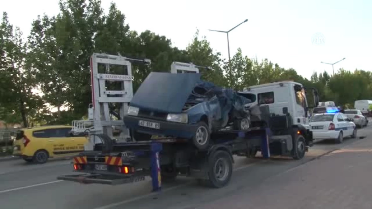 Zincirleme Trafik Kazası: 1 Ölü